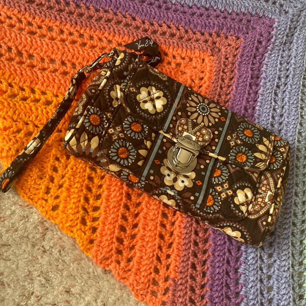 Vera Bradley wallet clutch with wrist straps